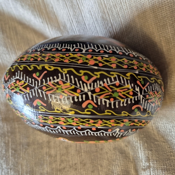 Handcrafted Orthadox Christianity  Religious Art Egg - Black and Gold - Picture 2 of 8